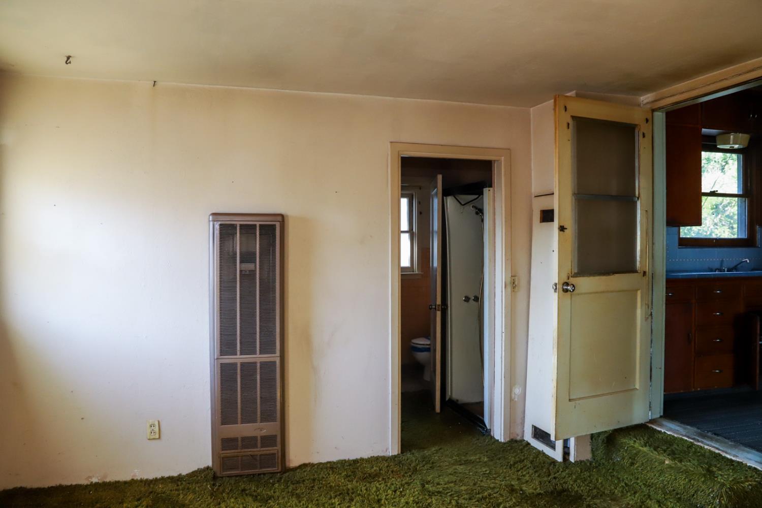 3442 E Weldon Ave, Fresno, CA 93703