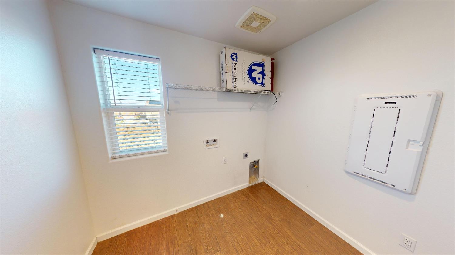 4826 N Casey Ave, Fresno, CA 93723