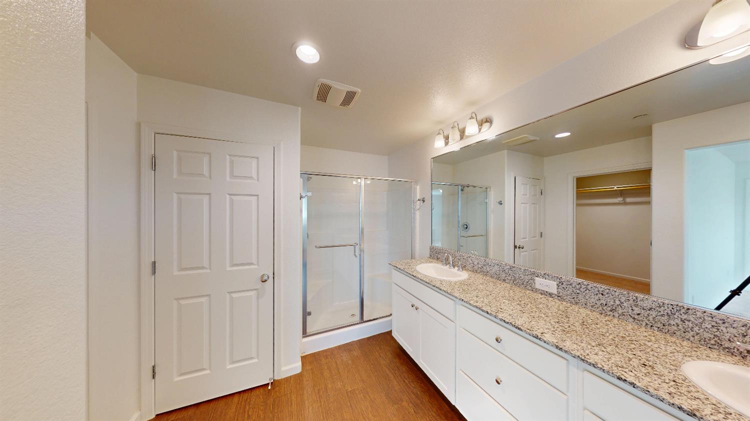 4826 N Casey Ave, Fresno, CA 93723