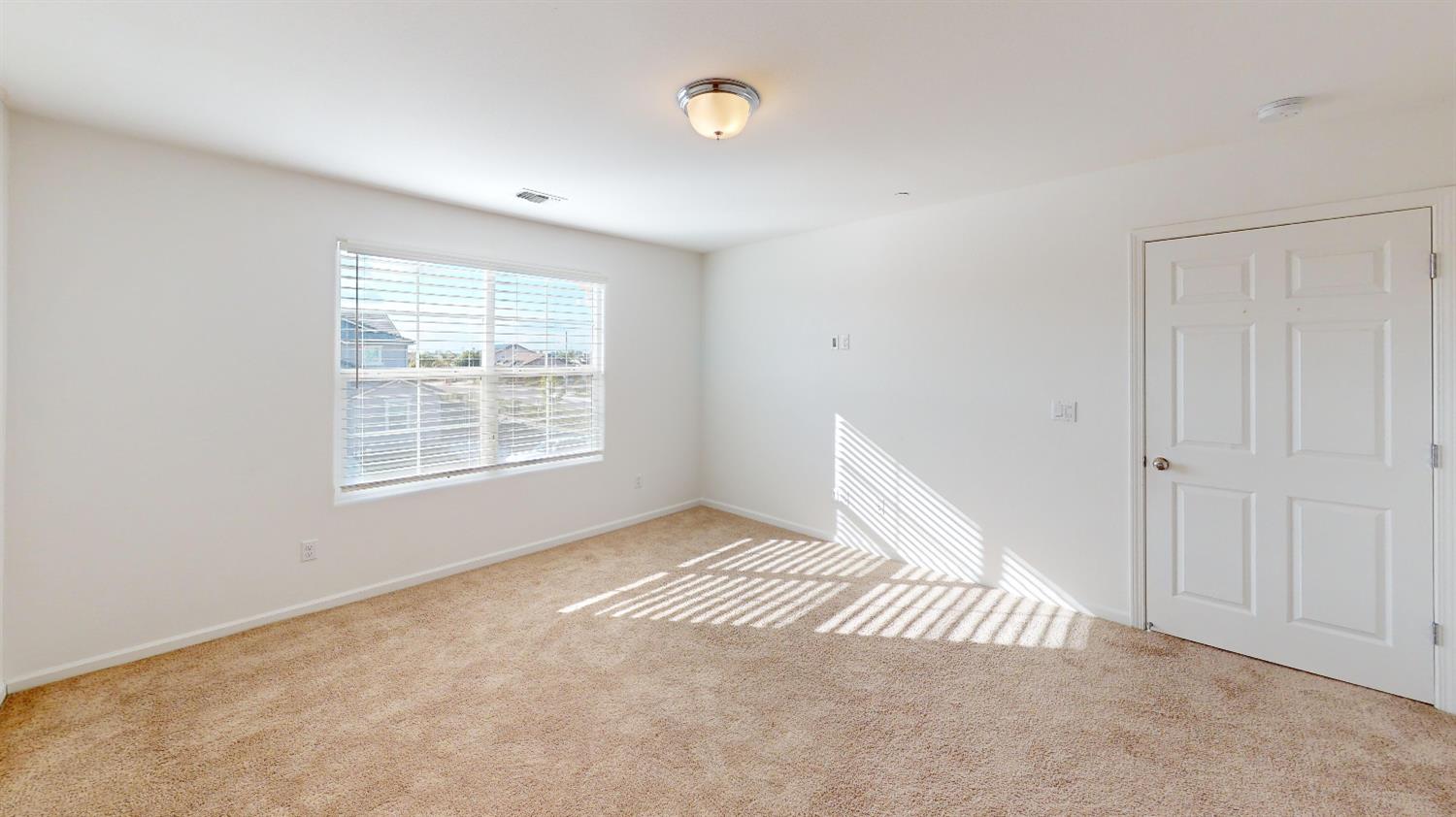 4826 N Casey Ave, Fresno, CA 93723