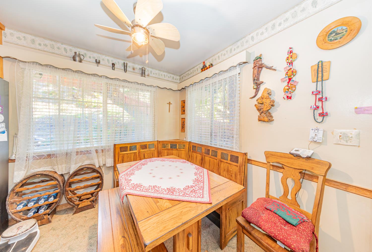 42585 Buckeye Rd, Oakhurst, CA 93644