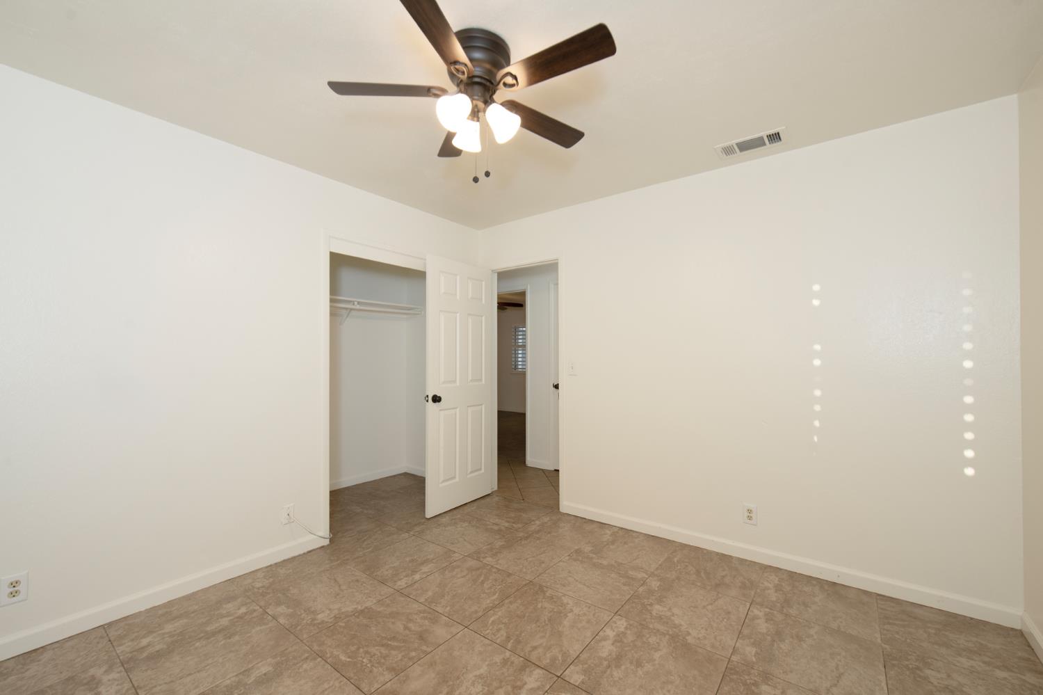 225 N Sylmar Ave, Fresno, CA 93727