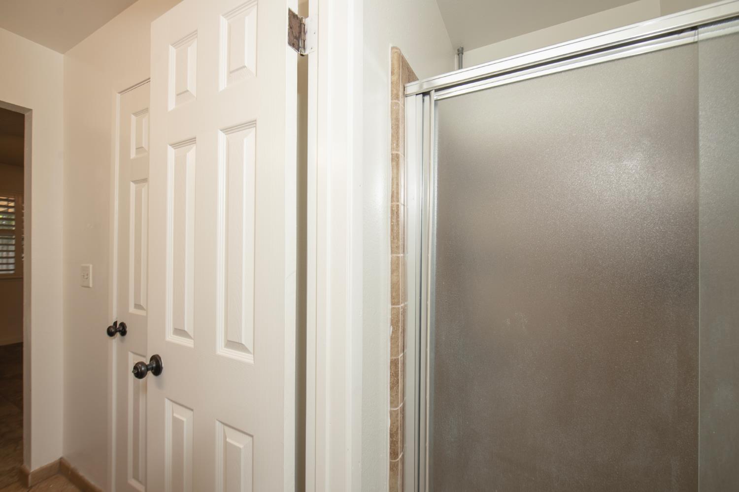 225 N Sylmar Ave, Fresno, CA 93727