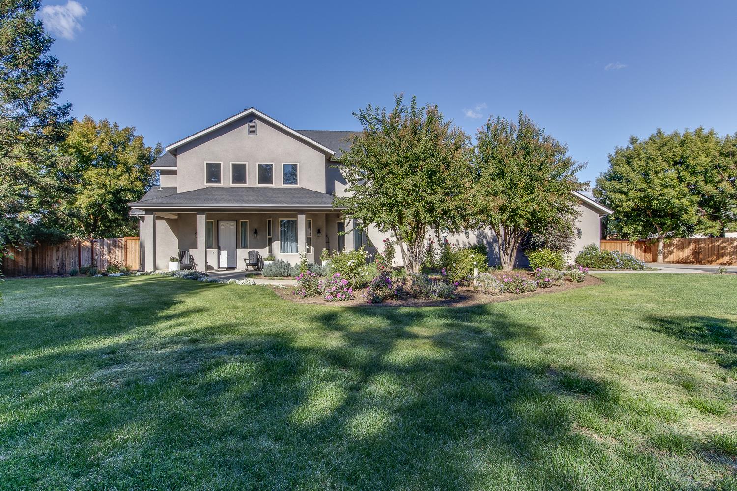 11722 E Ashlan Ave, Sanger, CA 93657