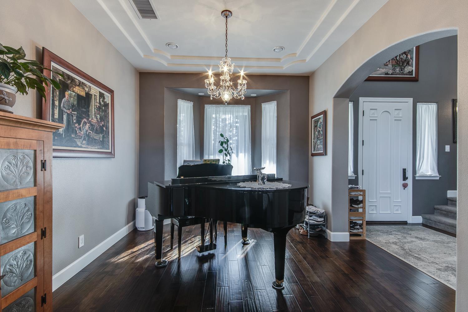 11722 E Ashlan Ave, Sanger, CA 93657