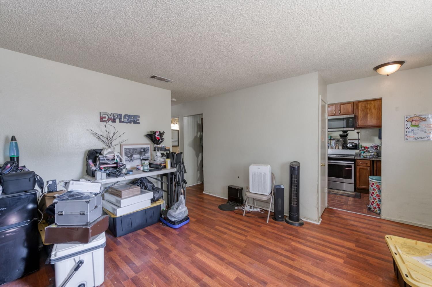 3068 W Fairmont Ave, Fresno, CA 93722