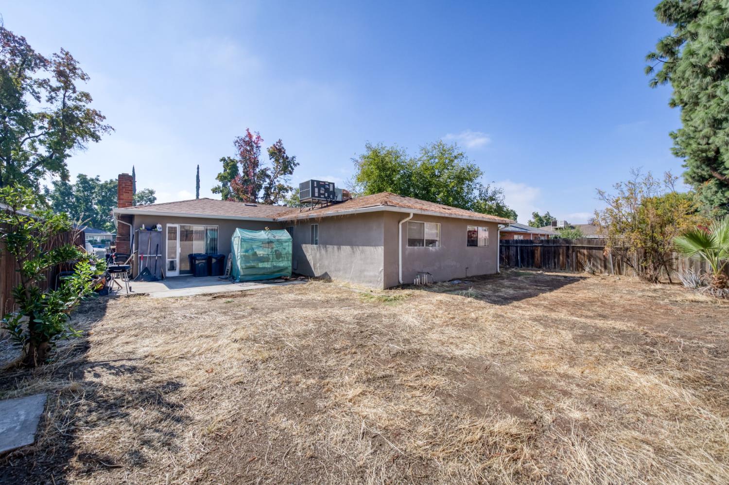 3068 W Fairmont Ave, Fresno, CA 93722