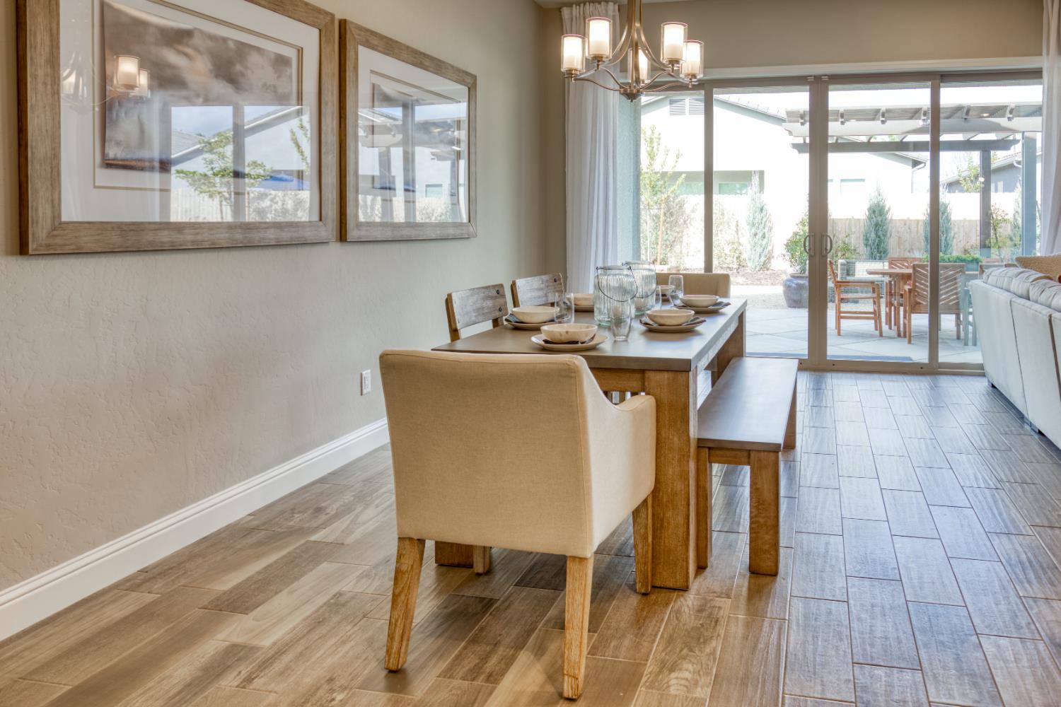 6351 E Millie Dr, Fresno, CA 93727