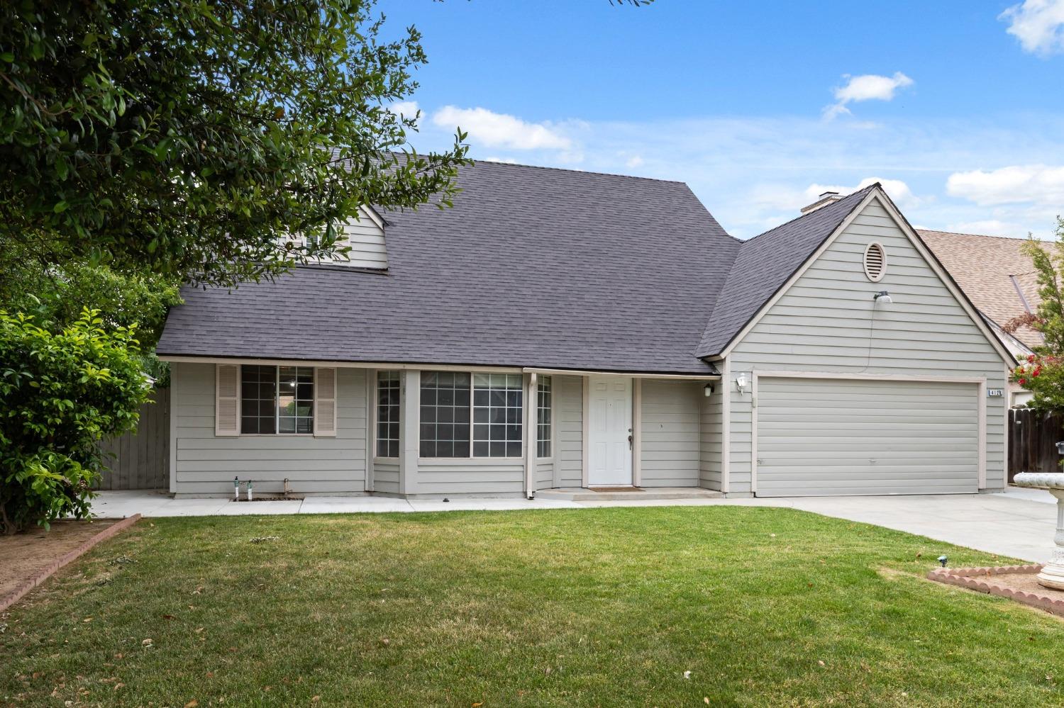 4129 W Regency Ave, Fresno, CA 93722