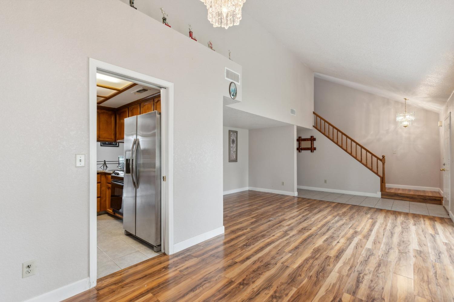 4129 W Regency Ave, Fresno, CA 93722