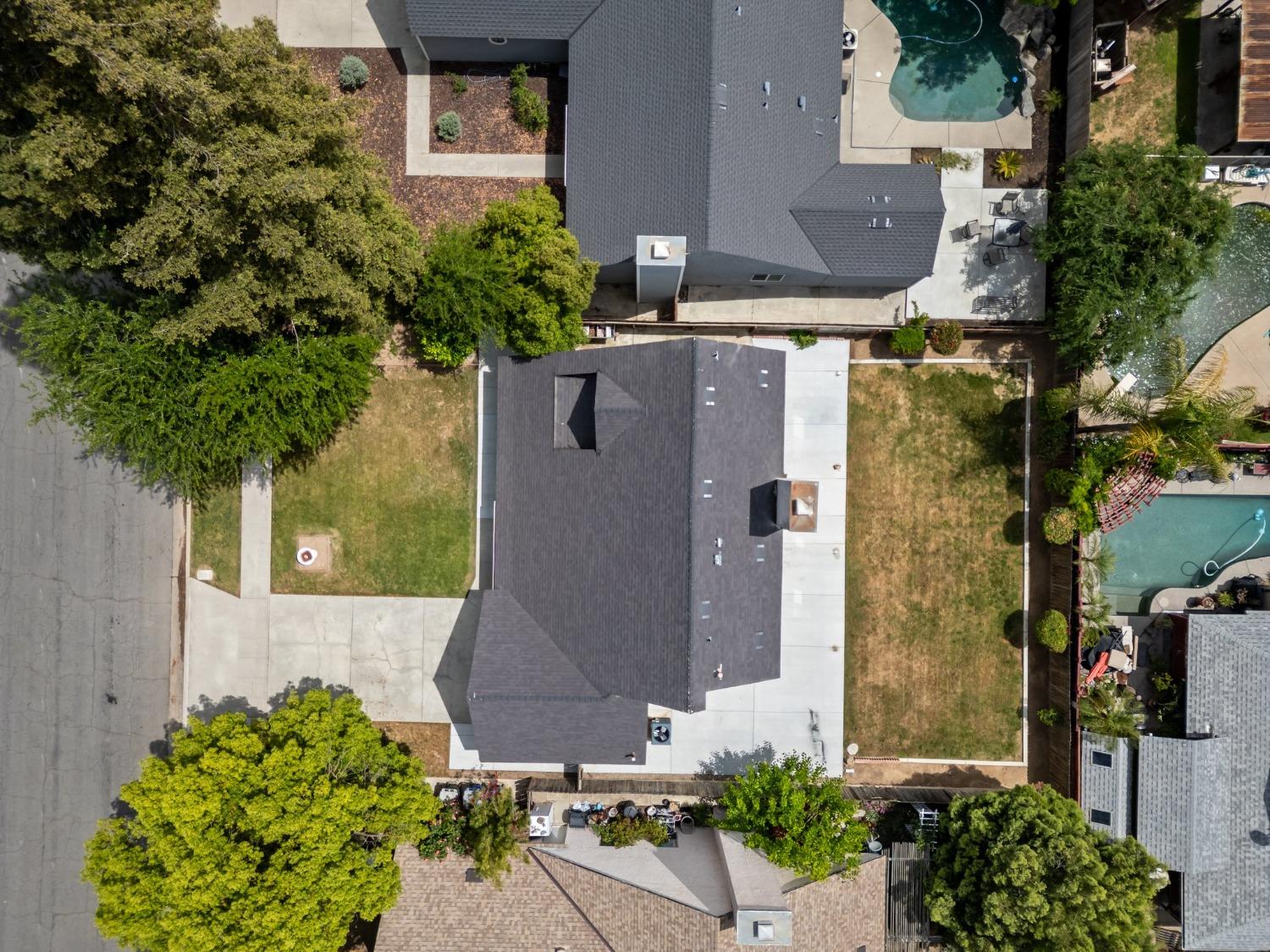 4129 W Regency Ave, Fresno, CA 93722