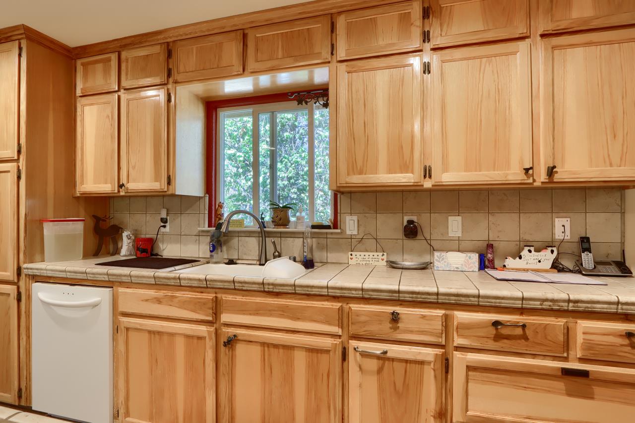 4733 Hirsch Rd, Mariposa, CA 95338