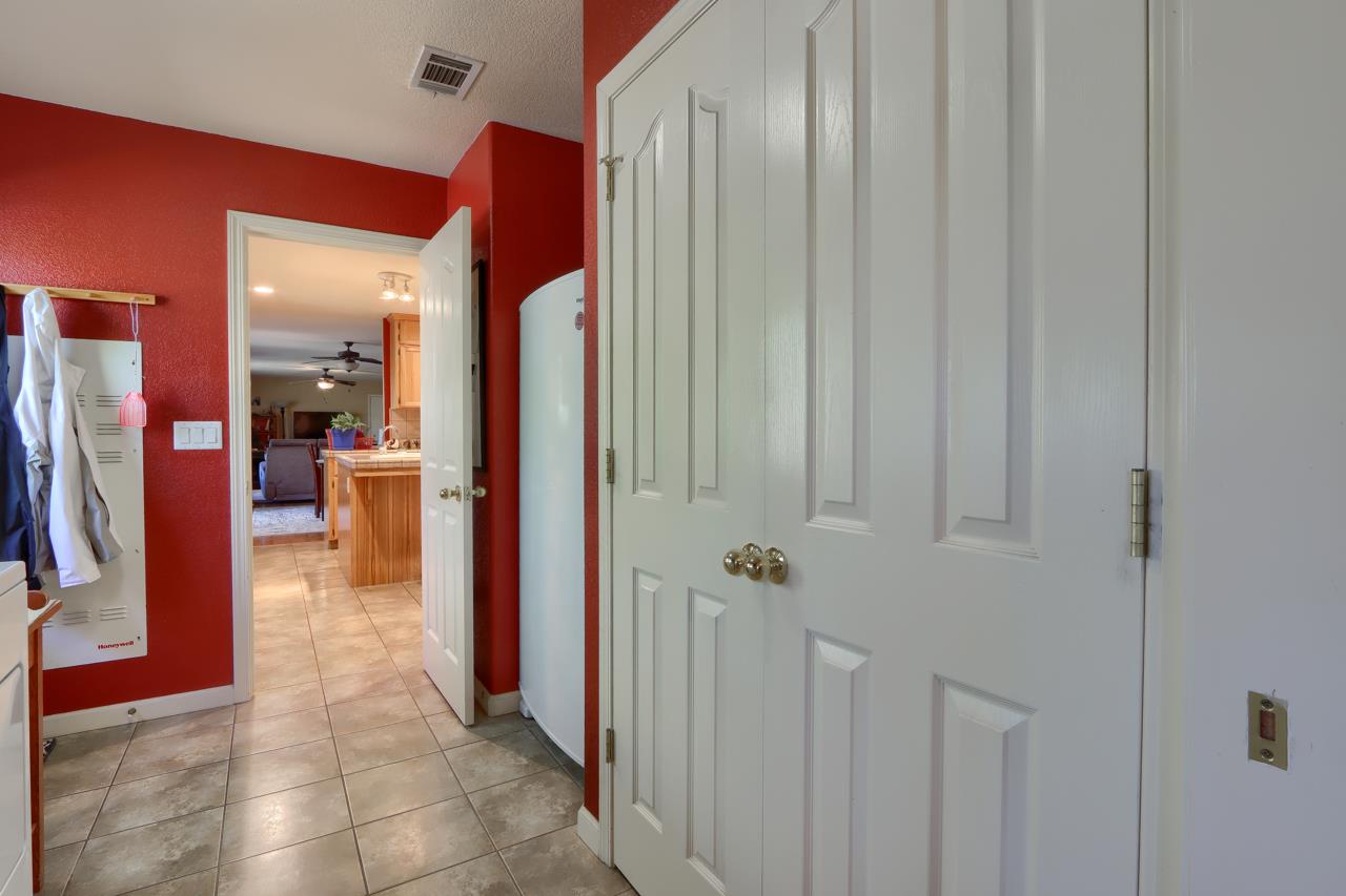 4733 Hirsch Rd, Mariposa, CA 95338