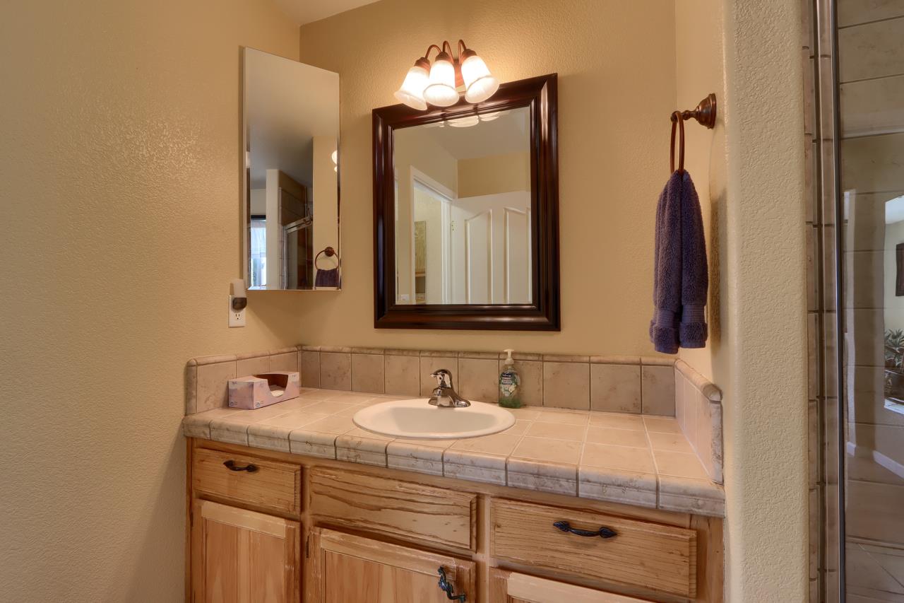 4733 Hirsch Rd, Mariposa, CA 95338