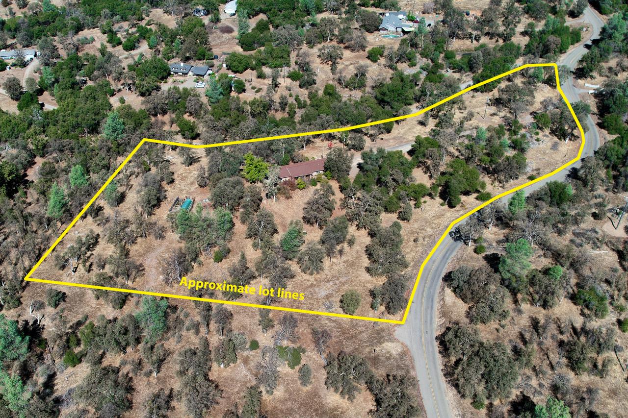 4733 Hirsch Rd, Mariposa, CA 95338