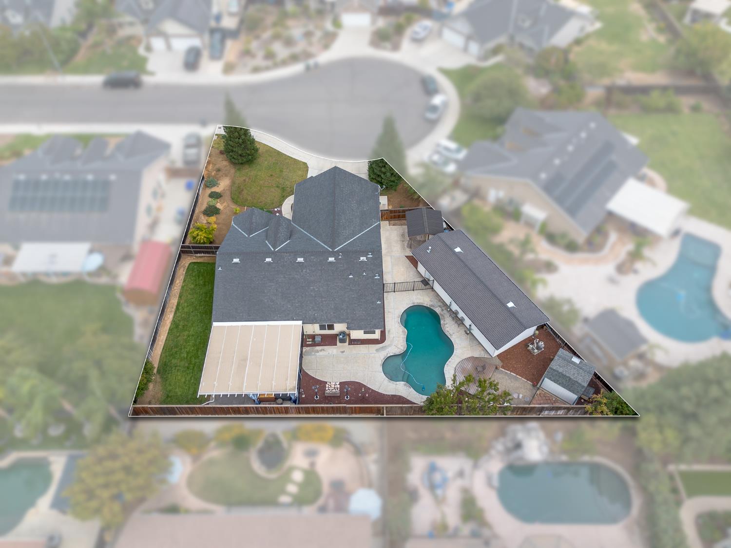 5887 N Bonta Ave, Fresno, CA 93723