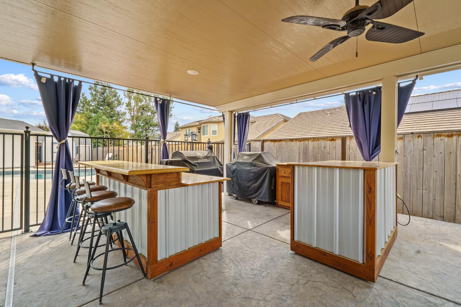 5887 N Bonta Ave, Fresno, CA 93723