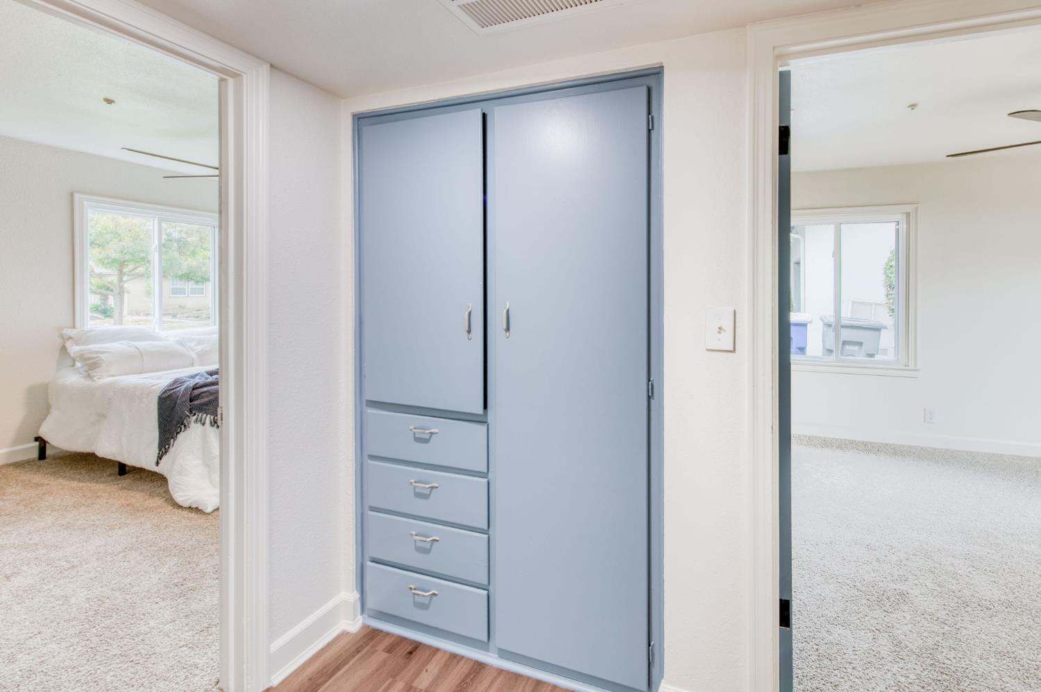 928 W Lansing Way, Fresno, CA 93705