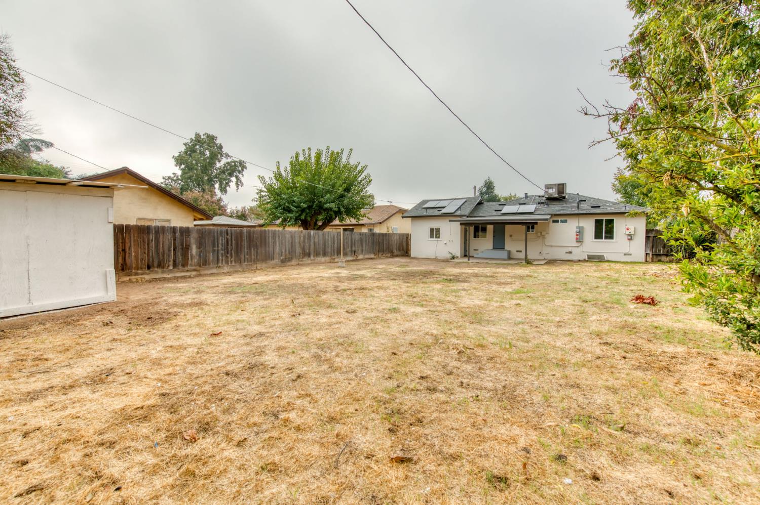 928 W Lansing Way, Fresno, CA 93705