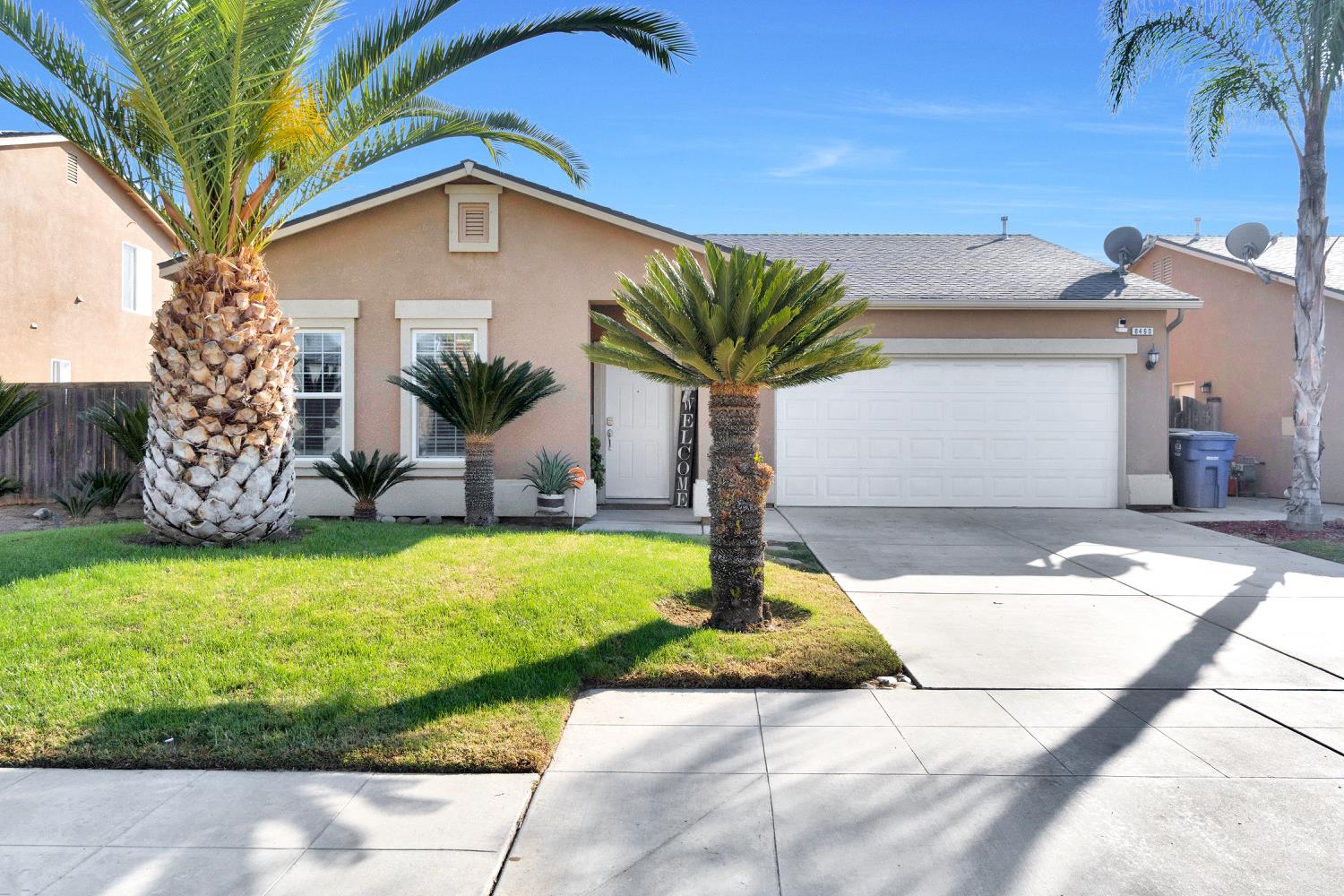 8460 Foothill Ave, Parlier, CA 93648