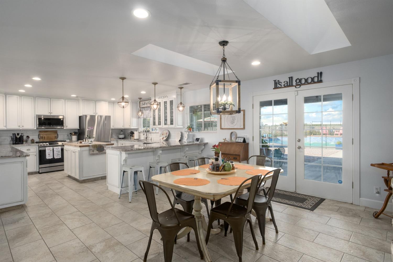 17534 Lacey Blvd, Lemoore, CA 93245