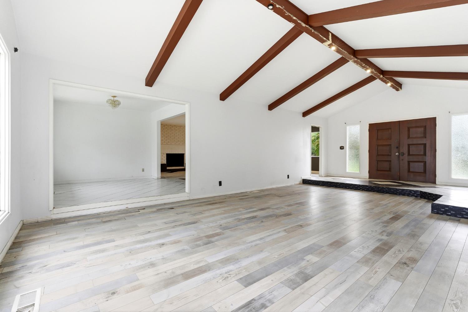 2579 Almond Ave, Sanger, CA 93657