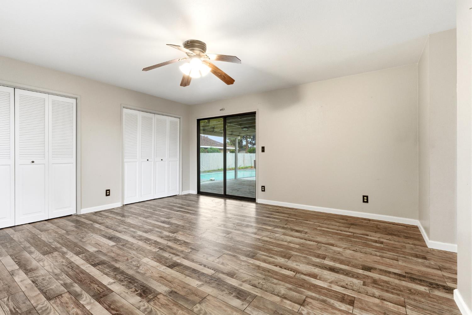 2579 Almond Ave, Sanger, CA 93657