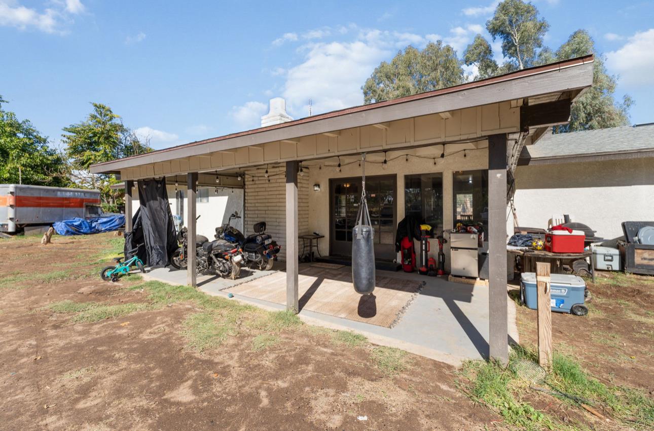 8289 E Mckinley Ave, Fresno, CA 93737