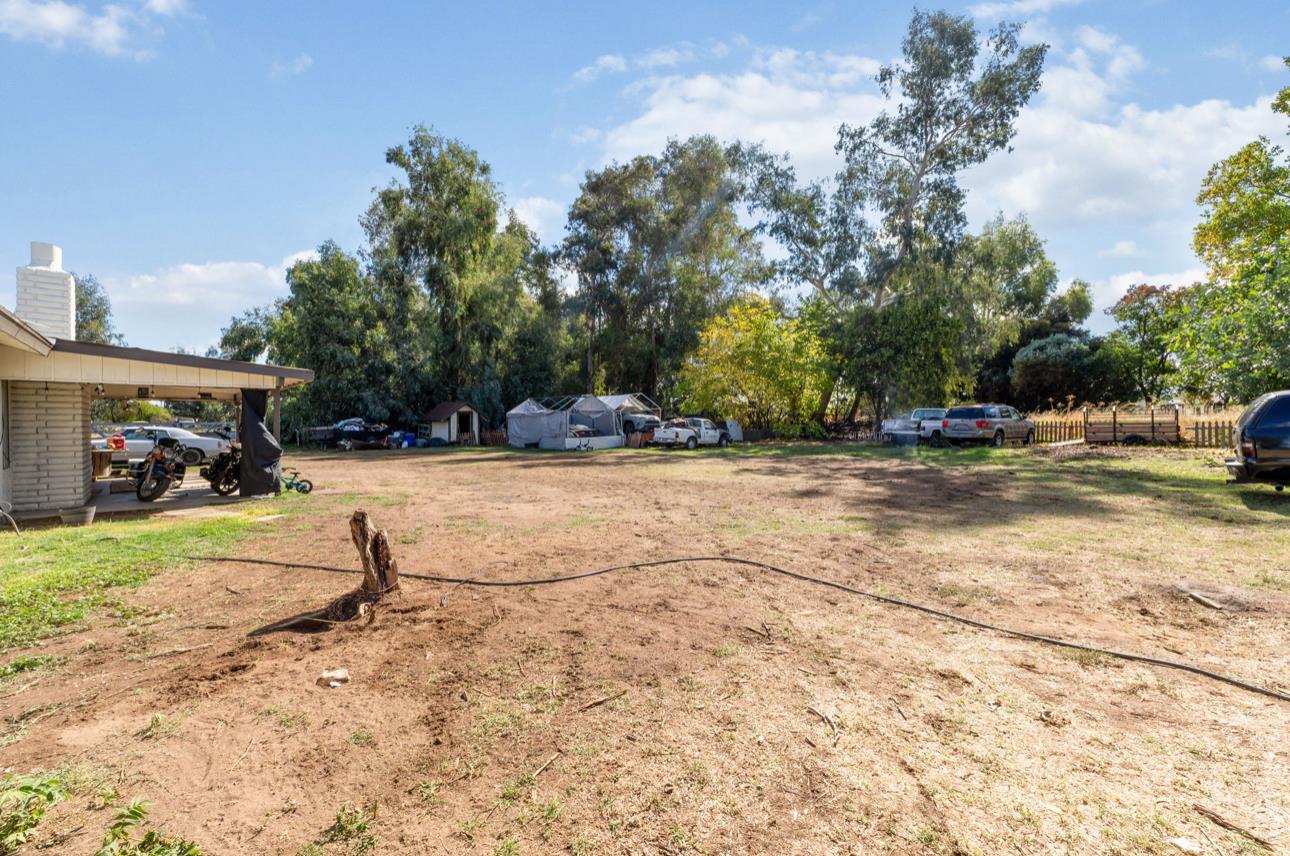 8289 E Mckinley Ave, Fresno, CA 93737