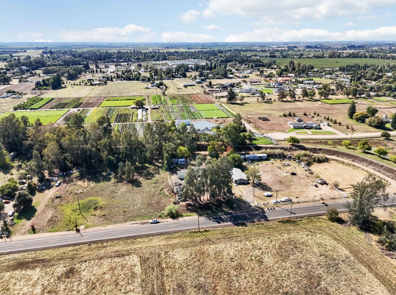 8289 E Mckinley Ave, Fresno, CA 93737