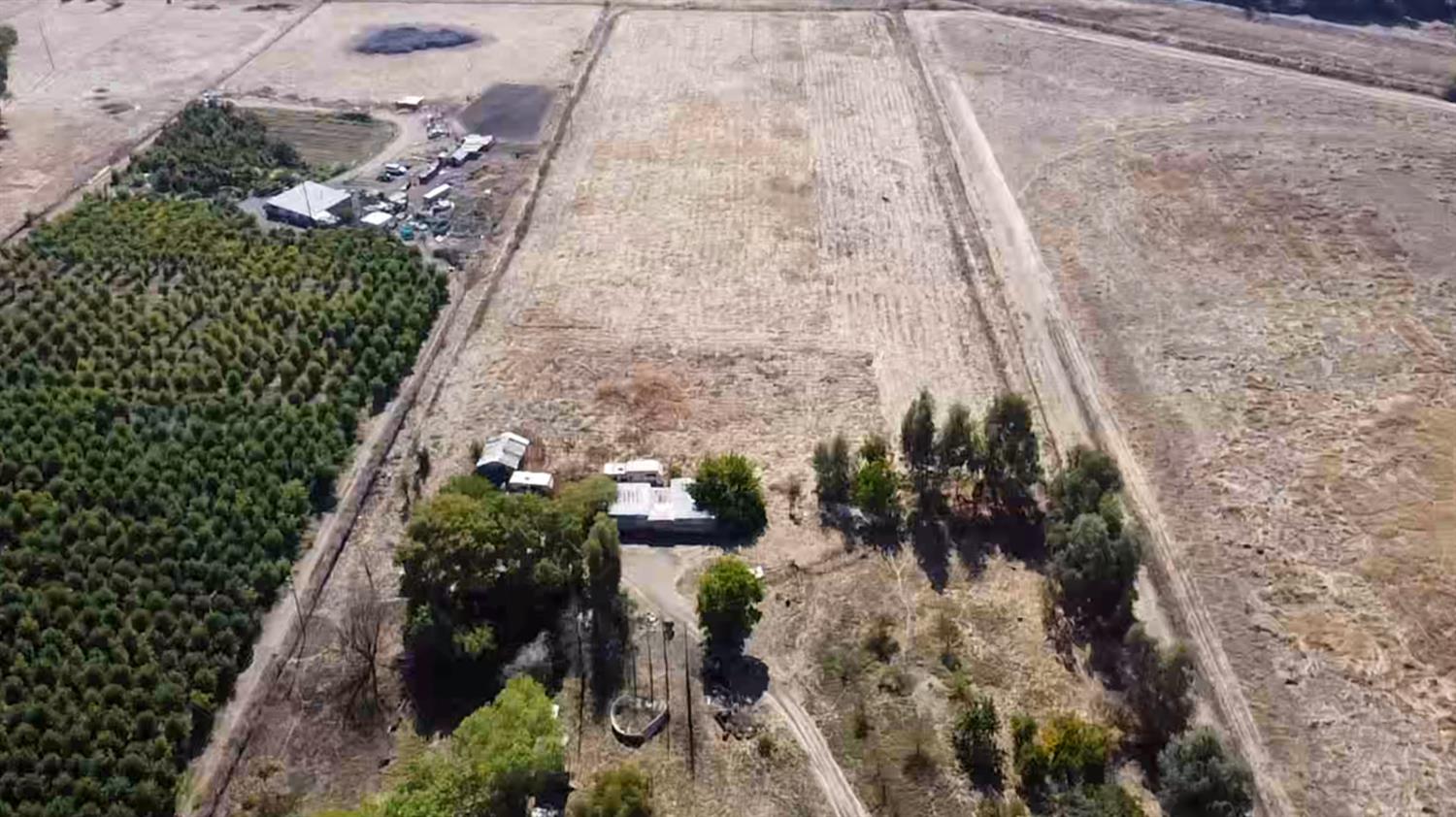 6391 E Copper Ave, Clovis, CA 93619