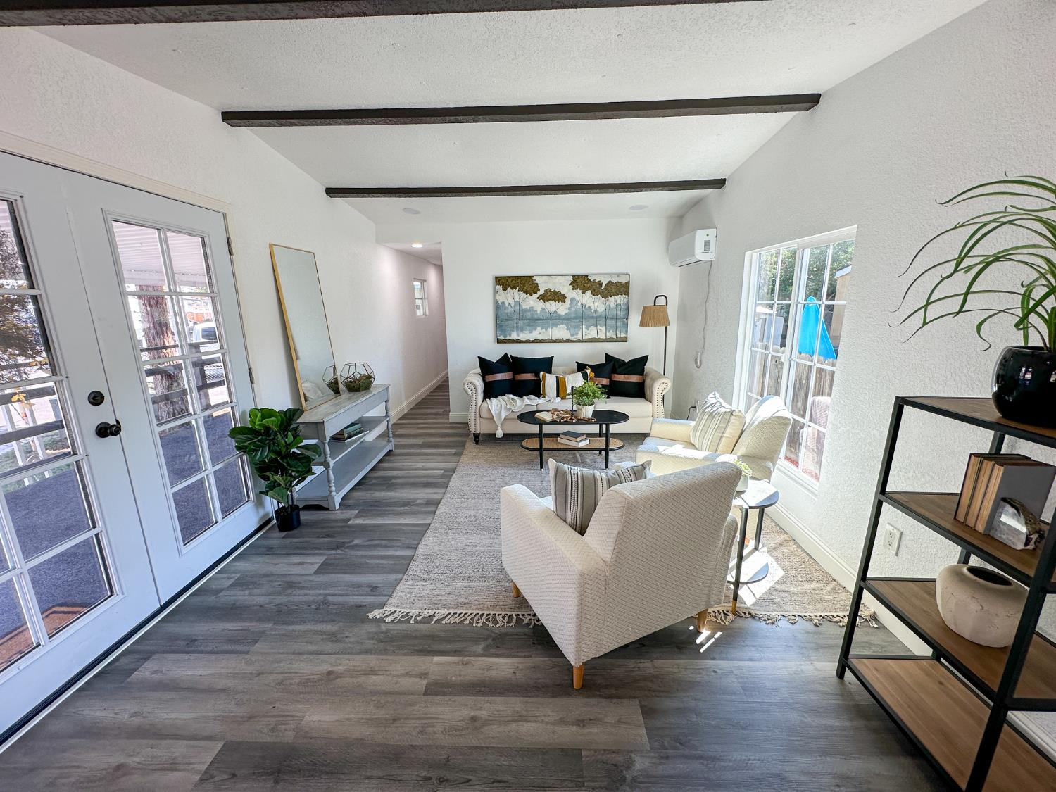 9360 N Blackstone #135, Fresno, CA 93720