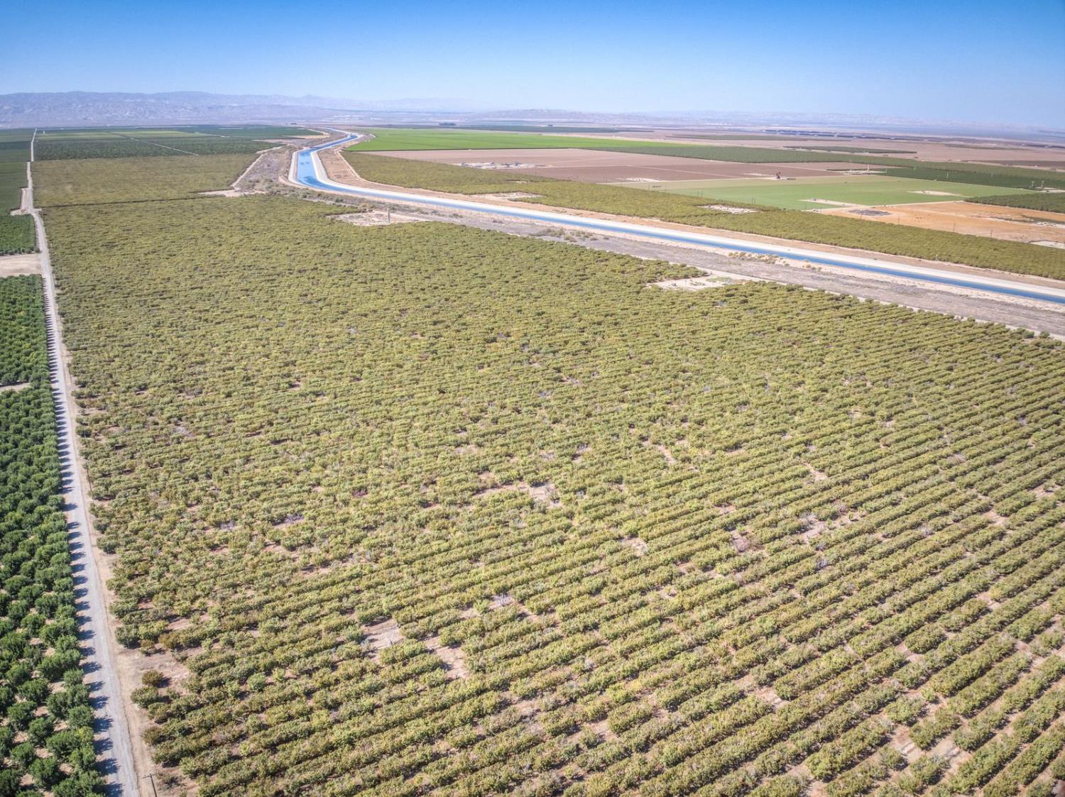 19060 Highway 166, Bakersfield, CA 93311