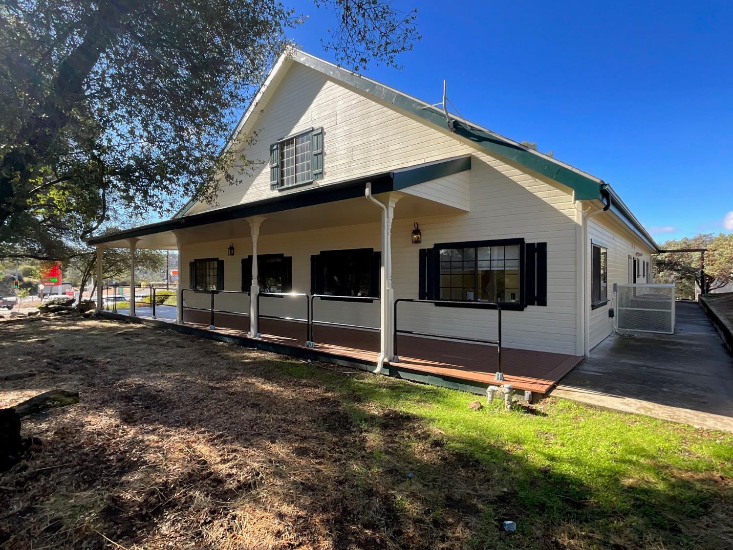 32011 Meadowridge Rd, Coarsegold, CA 93614