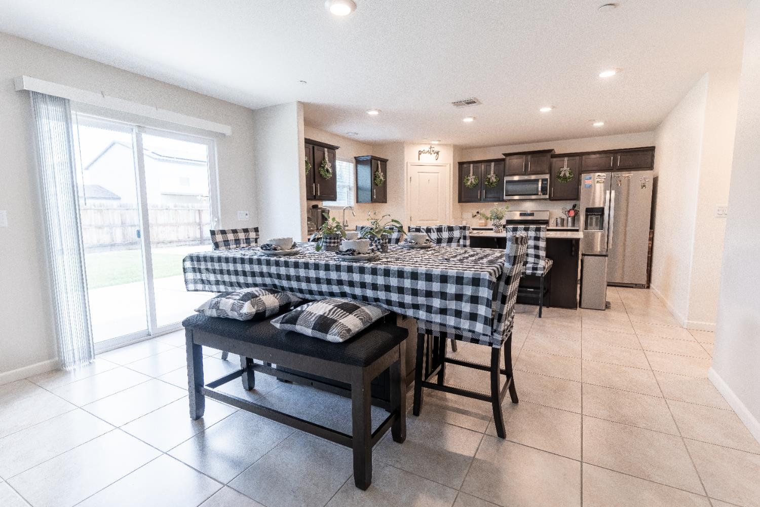 3310 N Church St, Visalia, CA 93291