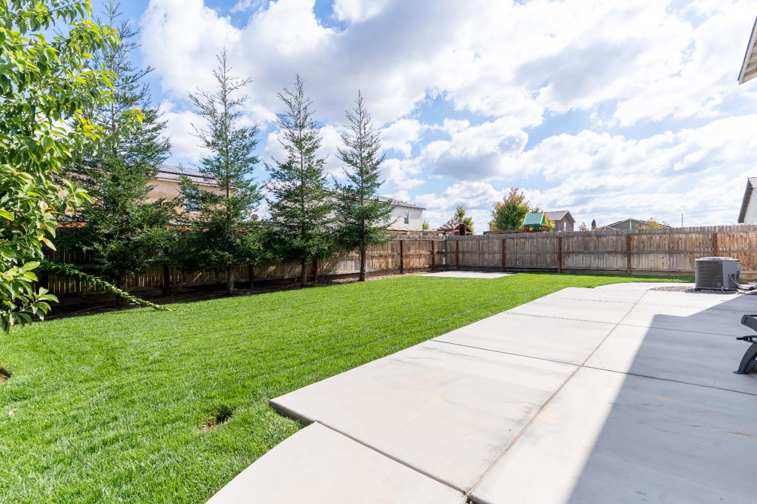 3310 N Church St, Visalia, CA 93291