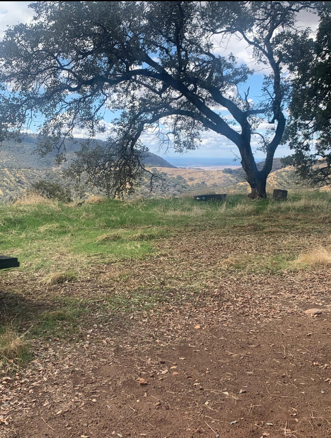 40 Seminole Rd, Tollhouse, CA 93667