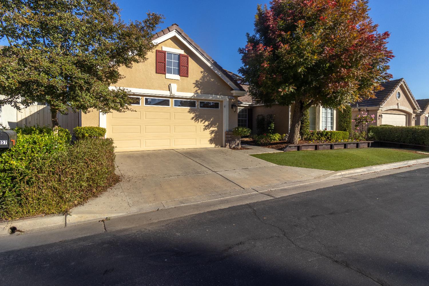 2157 W Rue St Michel, Fresno, CA 93711