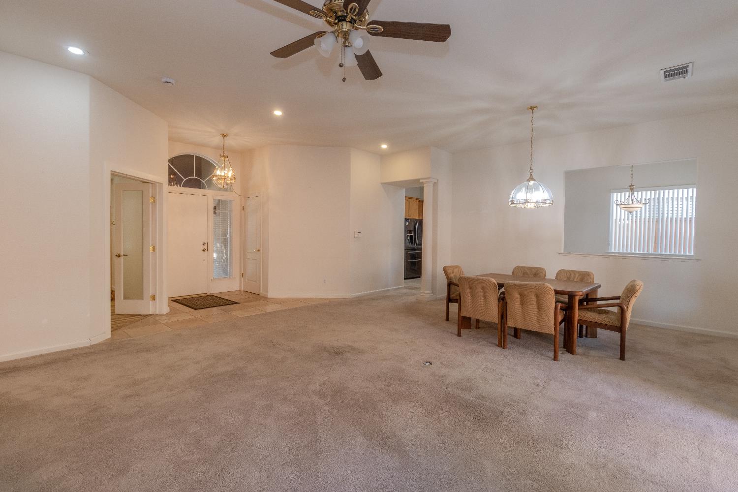 2157 W Rue St Michel, Fresno, CA 93711