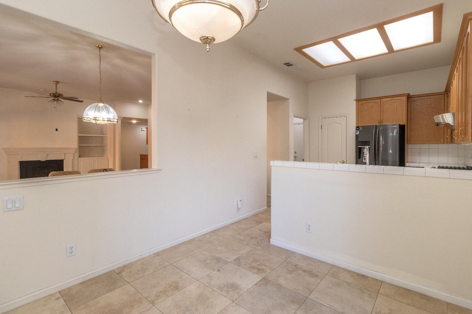 2157 W Rue St Michel, Fresno, CA 93711