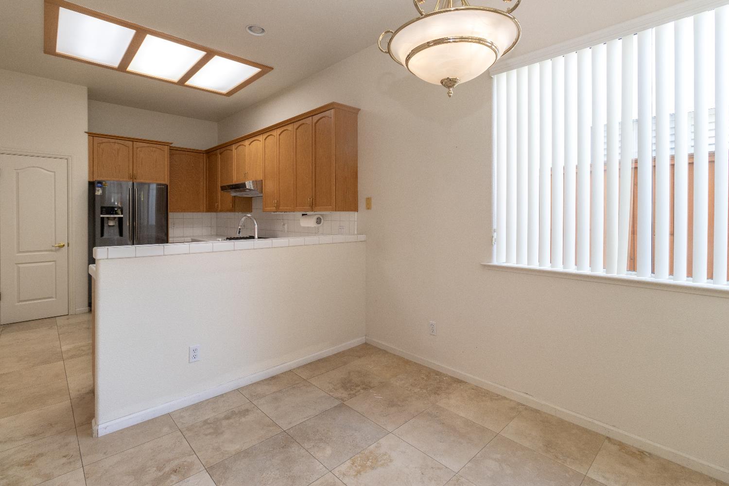 2157 W Rue St Michel, Fresno, CA 93711