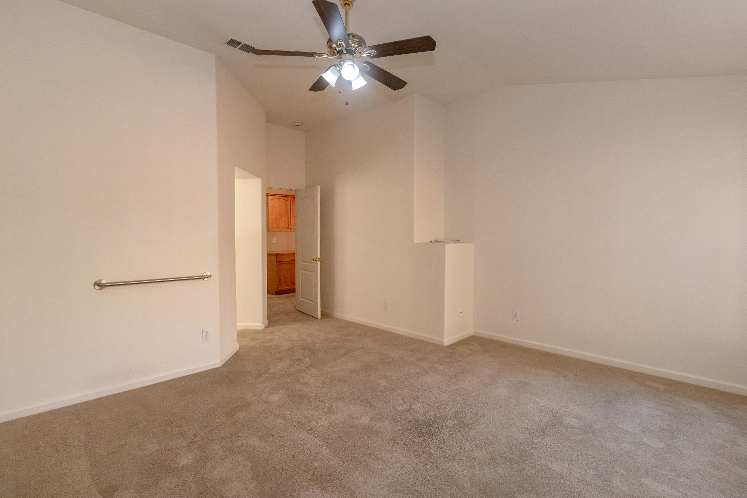 2157 W Rue St Michel, Fresno, CA 93711