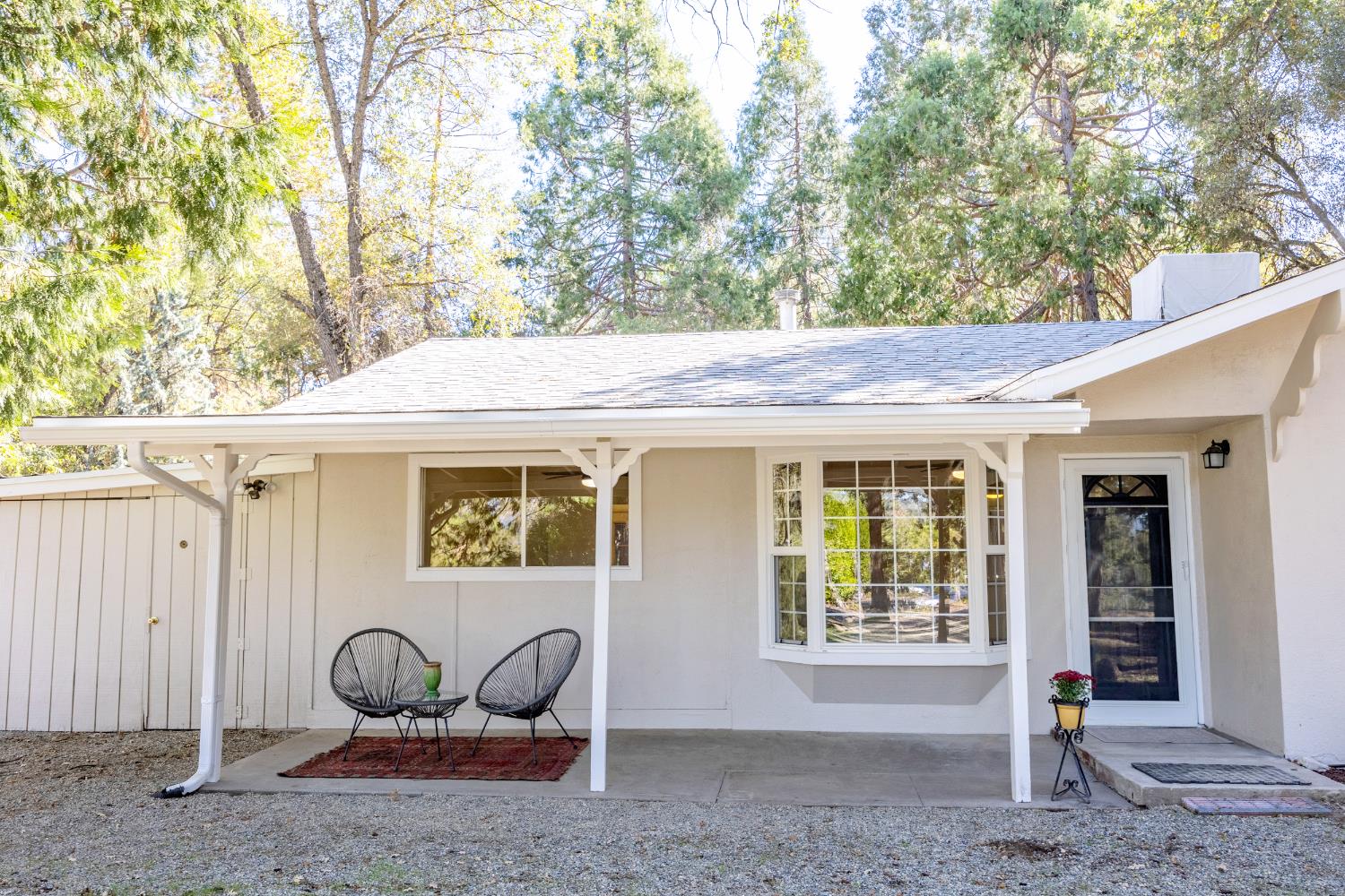 49820 Pierce Ct, Oakhurst, CA 93644