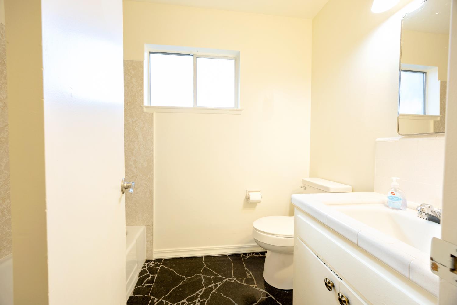 49820 Pierce Ct, Oakhurst, CA 93644