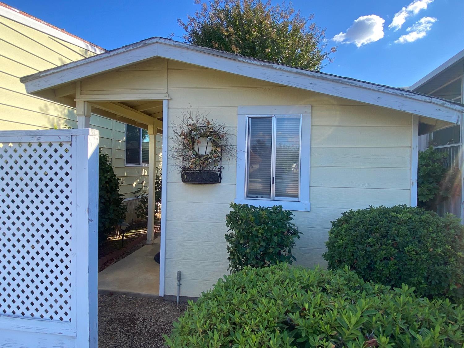 221 W Herndon Ave #107, Pinedale, CA 93650