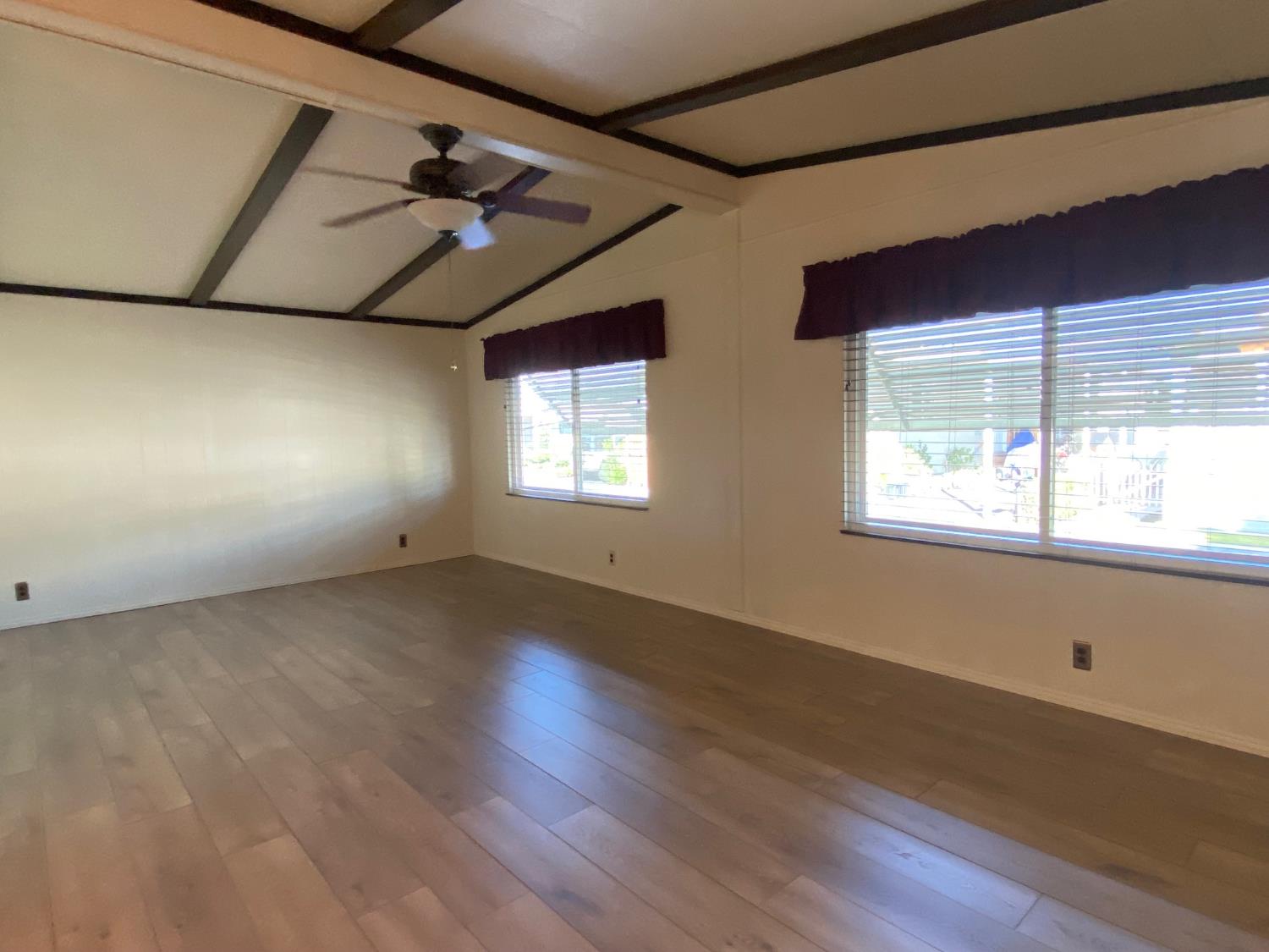 221 W Herndon Ave #107, Pinedale, CA 93650