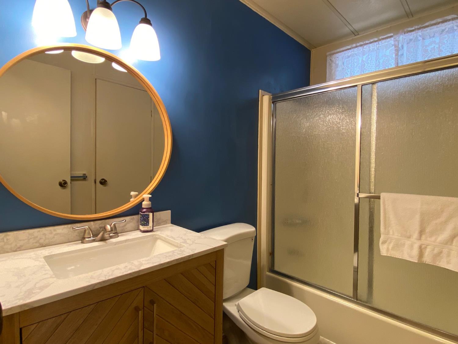 221 W Herndon Ave #107, Pinedale, CA 93650