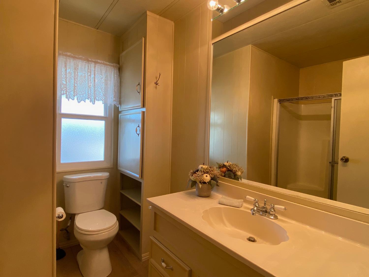 221 W Herndon Ave #107, Pinedale, CA 93650