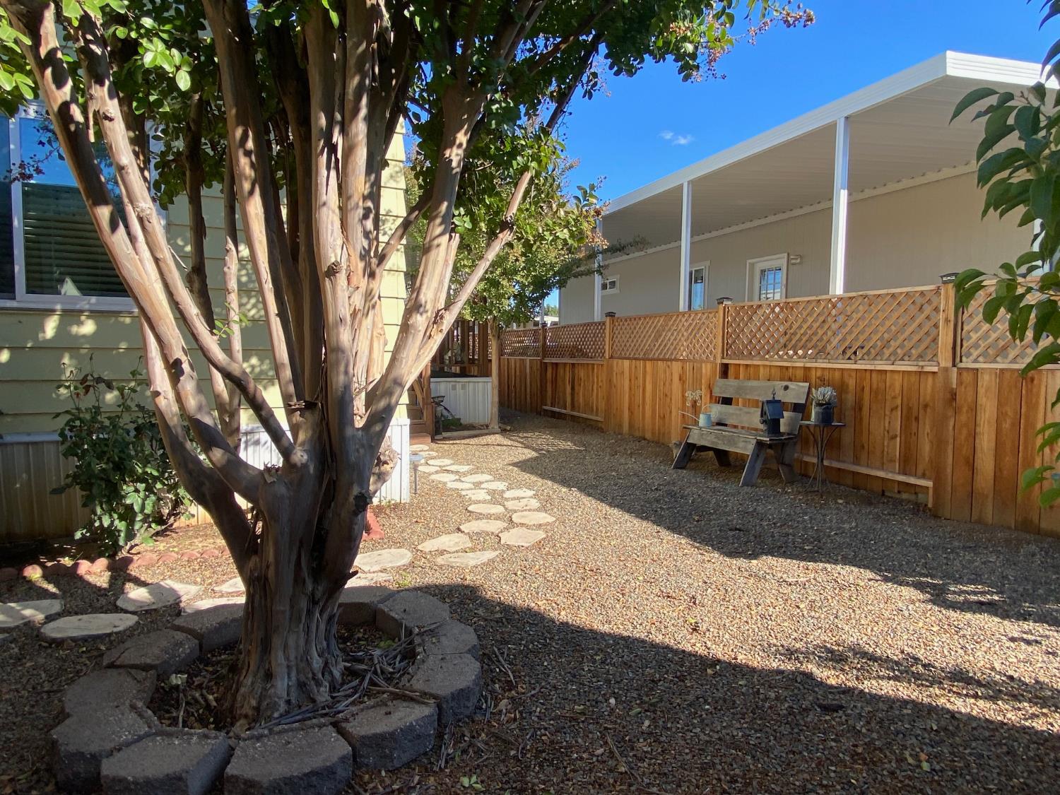 221 W Herndon Ave #107, Pinedale, CA 93650