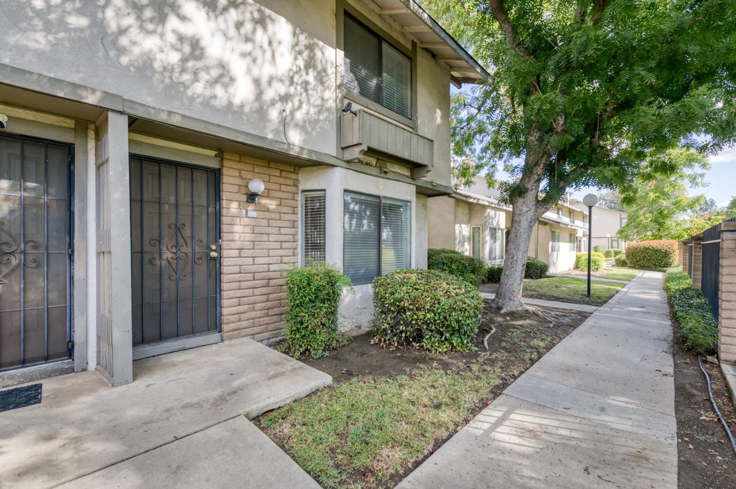 4747 N Woodrow Ave #120, Fresno, CA 93726
